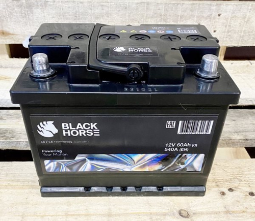 Аккумулятор Black Horse 6СТ-60.0 низкий, размеры аккумулятора 242х175х175, пусковой ток 540А.